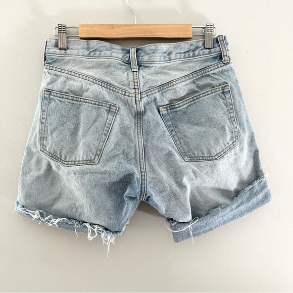 JOHN GALT | Brandy Melville Light Wash Raw Hem Cutoff Denim Button Fly Shorts M - Picture 3 of 5